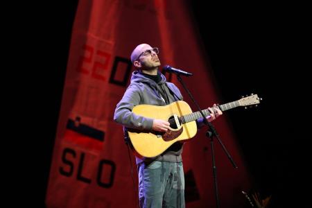 146e90d6-9a56-4b95-b89d-52d14ab8a882