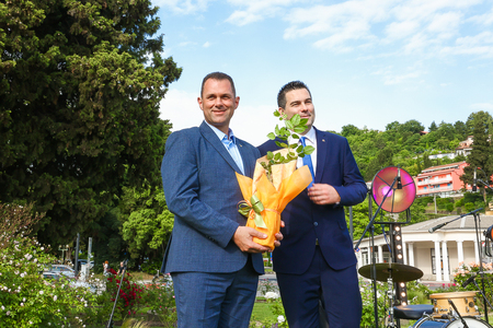 ROSE_2025_NOCNO_DANIEL_SˇKERJANC-23