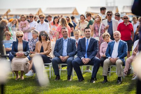 499787425_1124043369763317_3845787756880796055_n