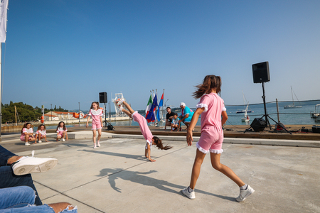 Otvoritev_Jadro_DANIEL_SˇKERJANC-52