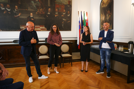 OBISKRADOVLJCIA-0354
